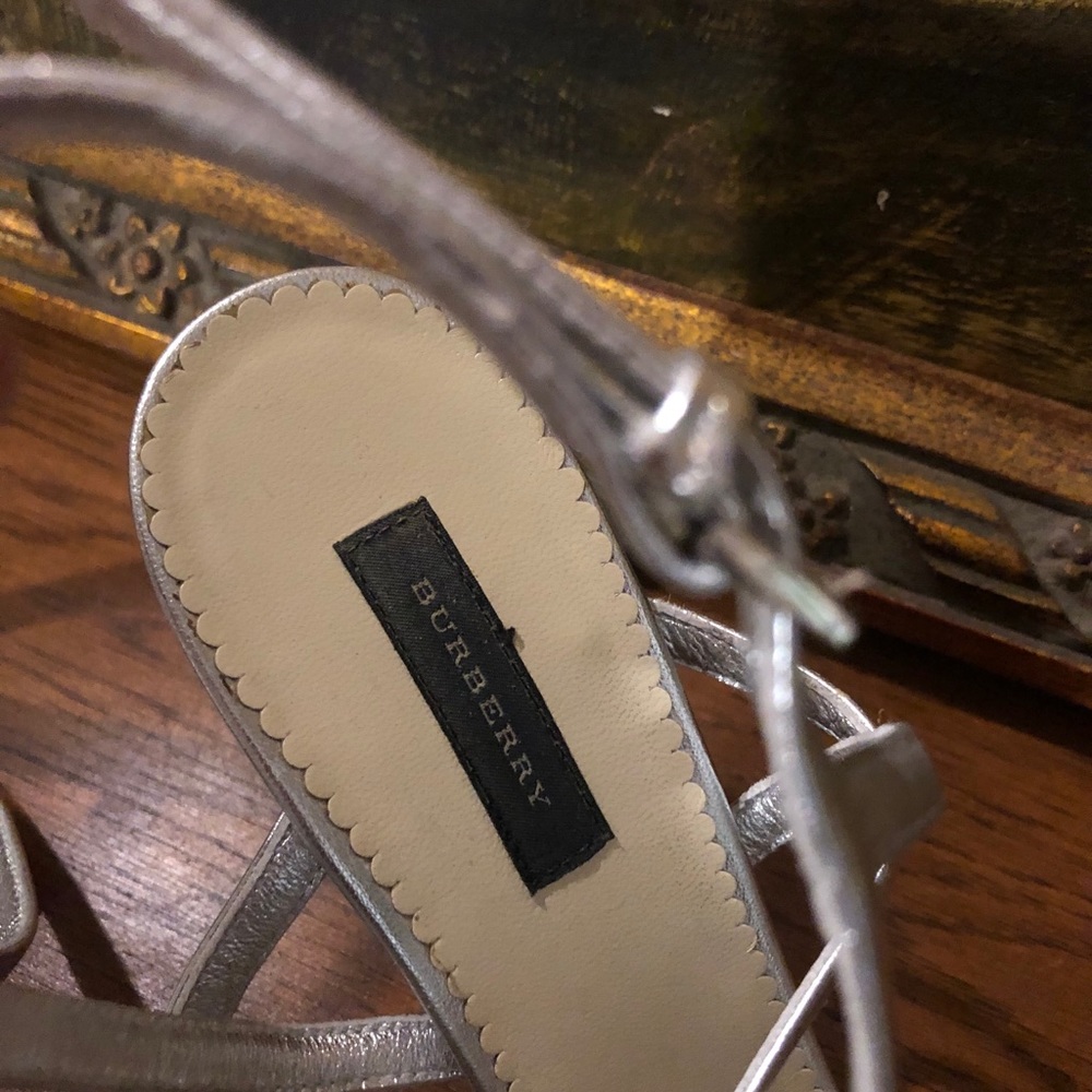 Burberry Shoes - Picture 2 of 5